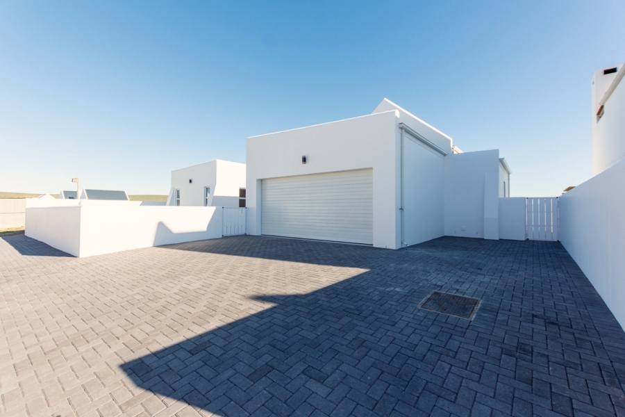 3 Bedroom Property for Sale in Lampiesbaai Western Cape